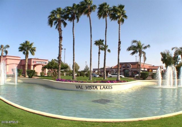 2241 E Mallard Court, Gilbert, AZ 85234