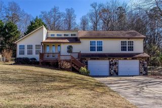 208 Windfield Drive, Woodstock, GA 30188