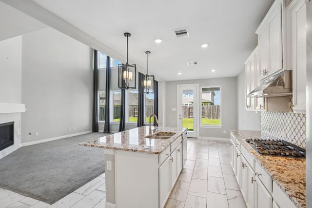 2641 Summer Indigo Trail, Pearland, TX 77089