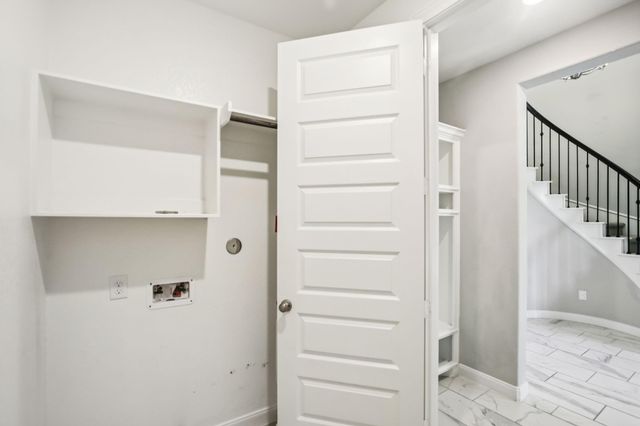 2641 Summer Indigo Trail, Pearland, TX 77089