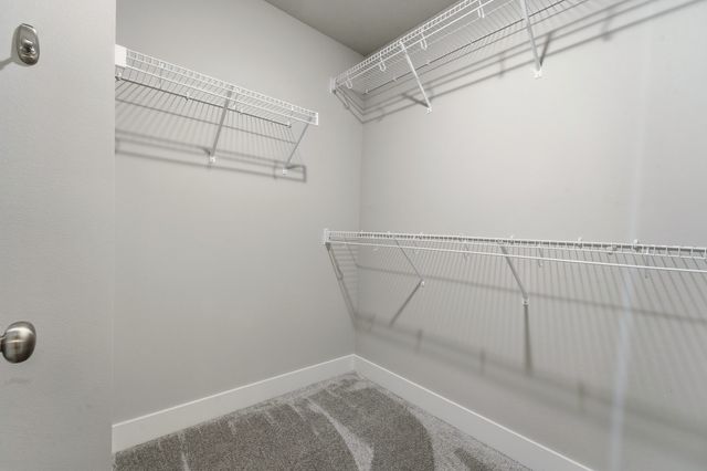 1467 S 91st Street, West Des Moines, IA 50266