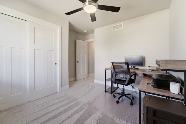 1467 S 91st Street, West Des Moines, IA 50266