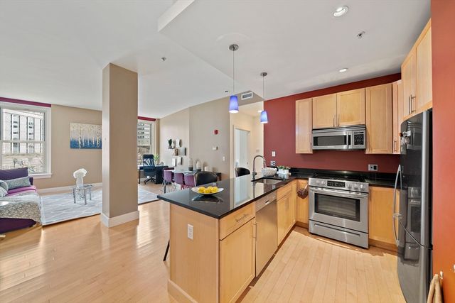 70 Lincoln St L311, Boston, MA 02111