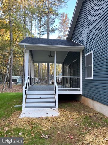 94 DINGLEY RD, Montross, VA 22520