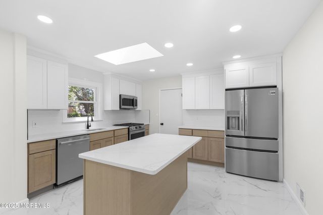 74 Brand Road, Toms River, NJ 08753