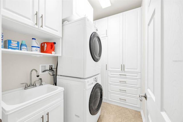 7961 ESTA LANE, Orlando, FL 32827