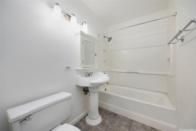 91-234 Hanapouli Circle 28F, Ewa Beach, HI 96706