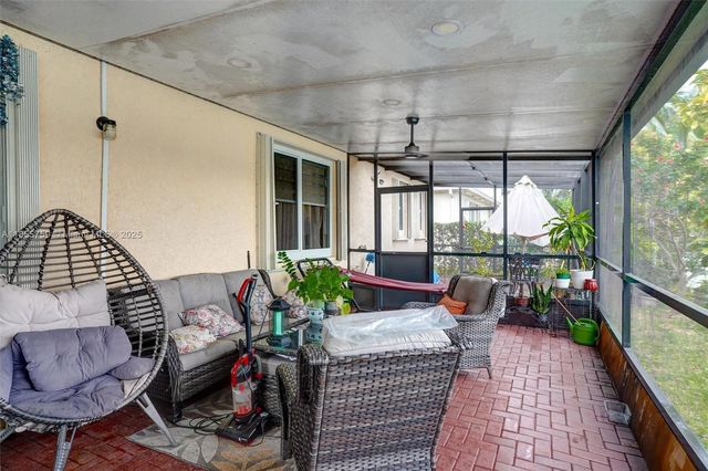 3985 NE 15th St, Homestead, FL 33033