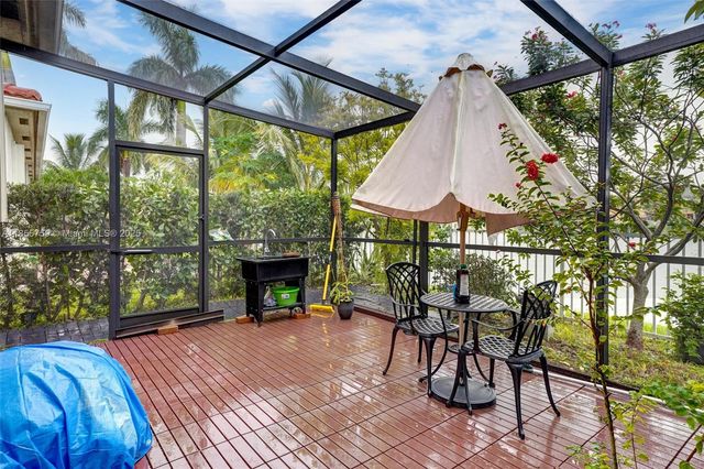 3985 NE 15th St, Homestead, FL 33033