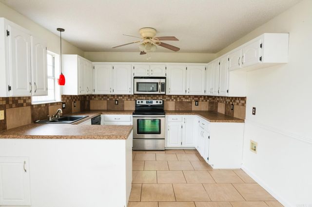 2703 Timbermist Circle, Benton, AR 72015