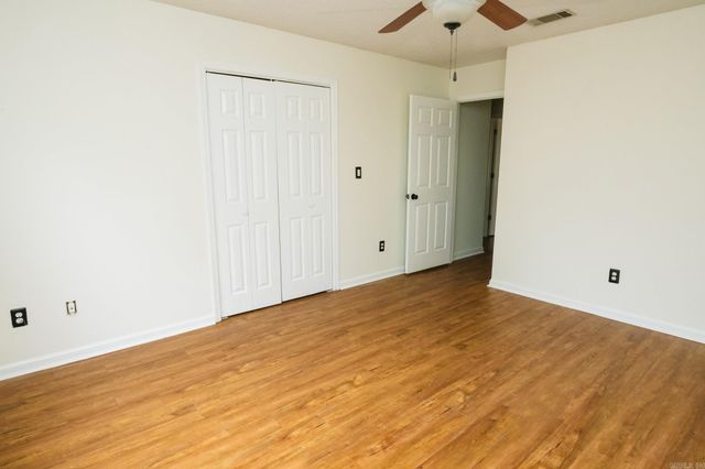 2703 Timbermist Circle, Benton, AR 72015