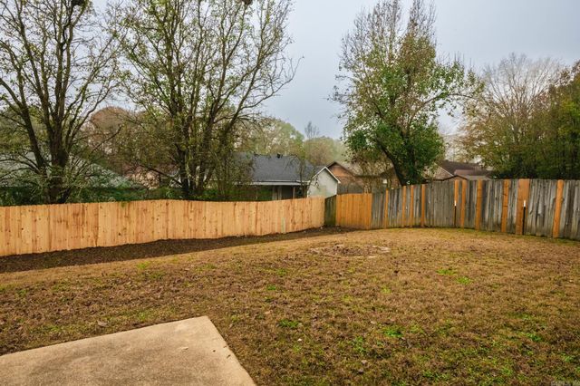 2703 Timbermist Circle, Benton, AR 72015