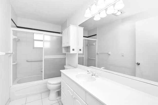 2108 SW 15th Street, Boynton Beach, FL 33426