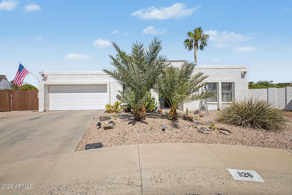 1126 E VILLA MARIA Drive, Phoenix, AZ 85022 — exterior