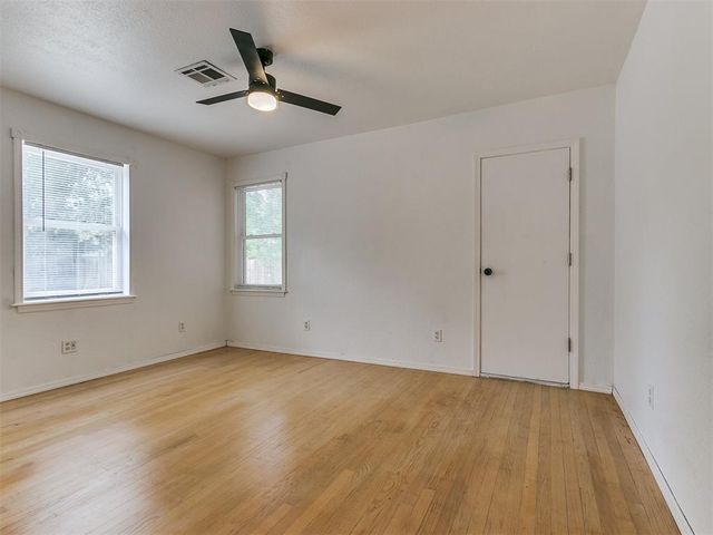 1904 Carlisle Road, Oklahoma City, OK 73120