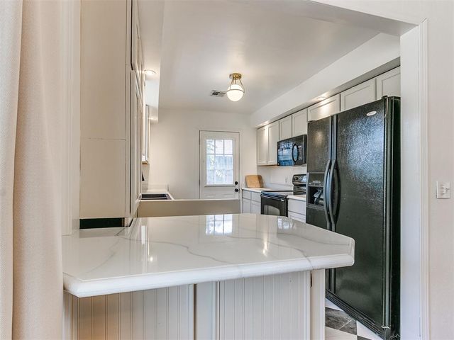 1904 Carlisle Road, Oklahoma City, OK 73120