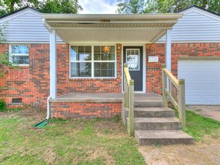 1904 Carlisle Road, Oklahoma City, OK 73120