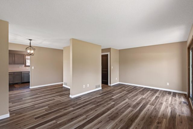 1421 63rd Lane, Brooklyn Center, MN 55430