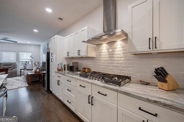 3908 Charleston Market Street, Suwanee, GA 30024