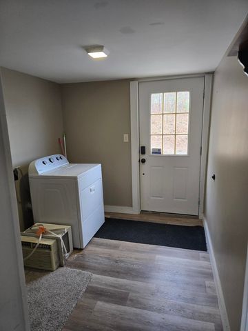 99 Depot Hill Road, Henniker, NH 03242