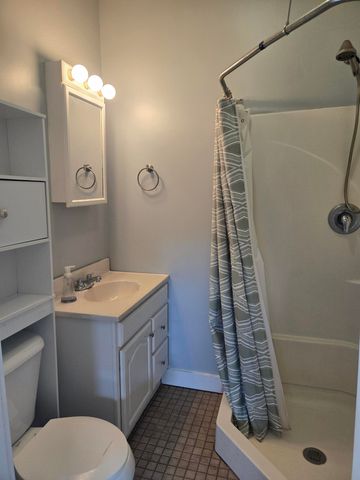 99 Depot Hill Road, Henniker, NH 03242