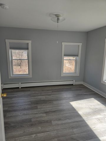 99 Depot Hill Road, Henniker, NH 03242