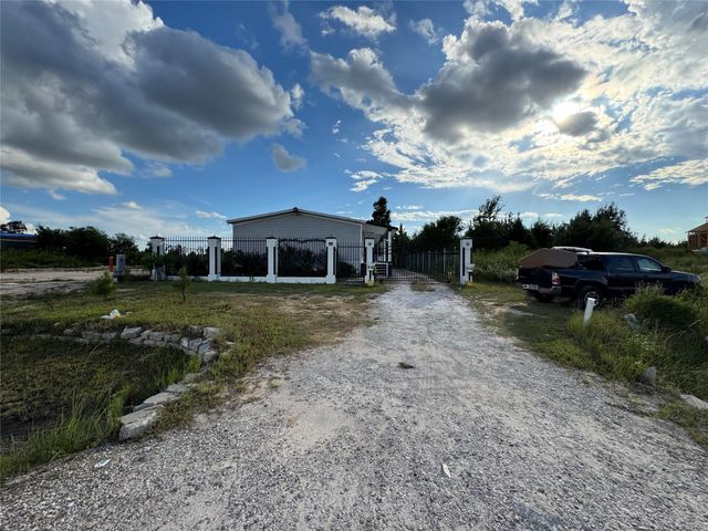 771 Road 5737, Cleveland, TX 77327