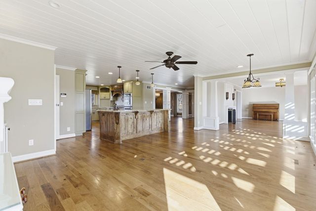 3848 E Hawthorne Hill Lane, Springfield, MO 65809