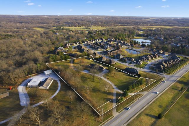 3848 E Hawthorne Hill Lane, Springfield, MO 65809