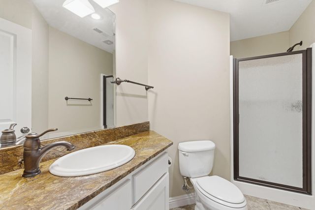 3848 E Hawthorne Hill Lane, Springfield, MO 65809