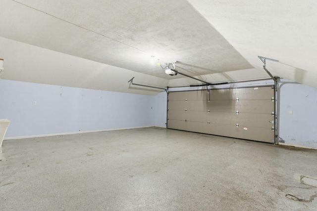 3848 E Hawthorne Hill Lane, Springfield, MO 65809