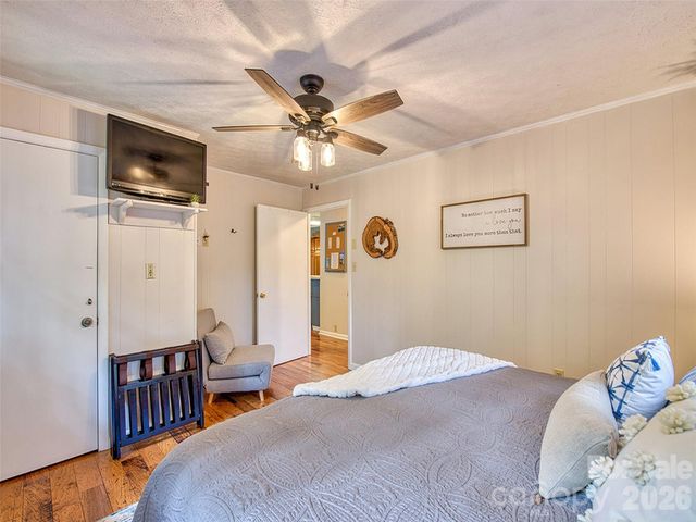290 Dogwood Drive, Maggie Valley, NC 28751
