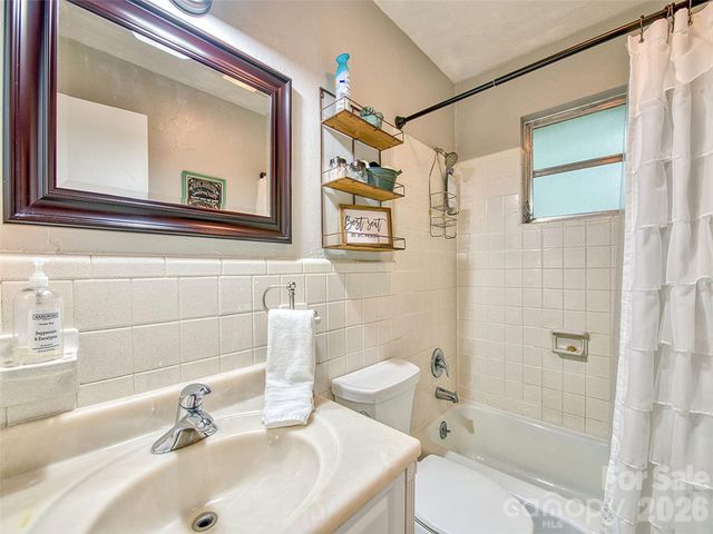 290 Dogwood Drive, Maggie Valley, NC 28751