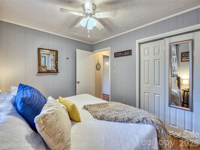 290 Dogwood Drive, Maggie Valley, NC 28751