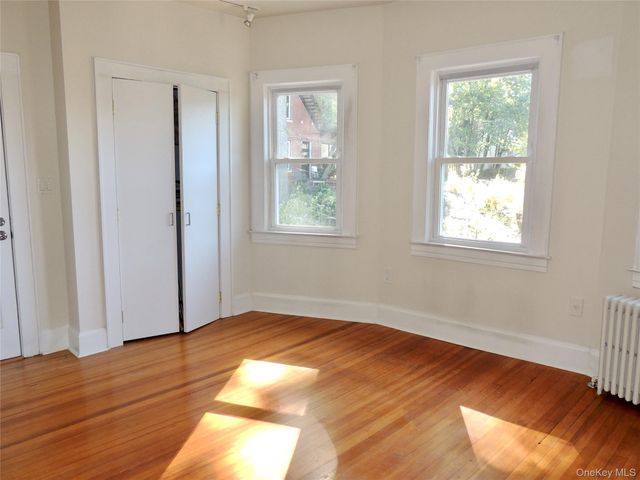 15 William Street 3W, Hastings-on-hudson, NY 10706