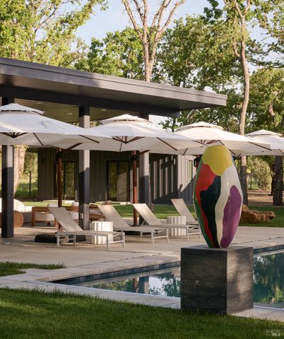 247 Fisher Ln, Sonoma, CA 95476