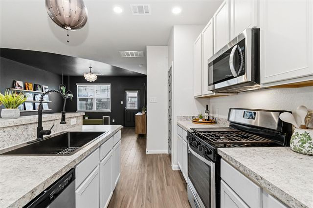 2398 Tavo Trails Drive, Conroe, TX 77301