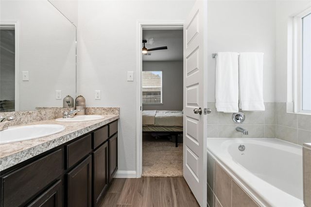 2398 Tavo Trails Drive, Conroe, TX 77301