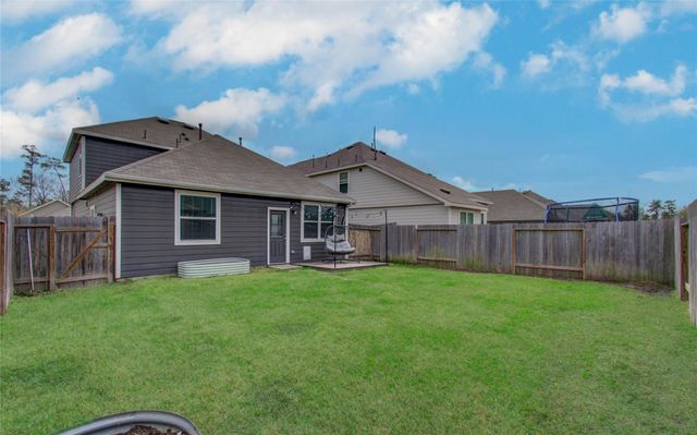 2398 Tavo Trails Drive, Conroe, TX 77301