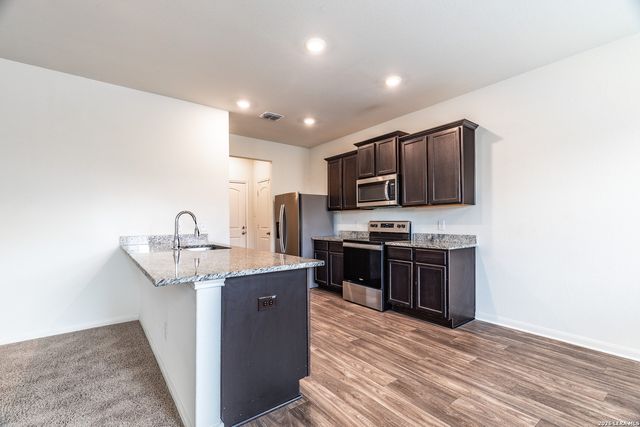 3983 TURTLE CRK, New Braunfels, TX 78132
