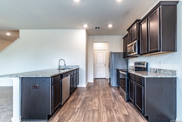 3983 TURTLE CRK, New Braunfels, TX 78132