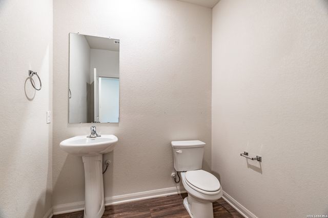 3983 TURTLE CRK, New Braunfels, TX 78132