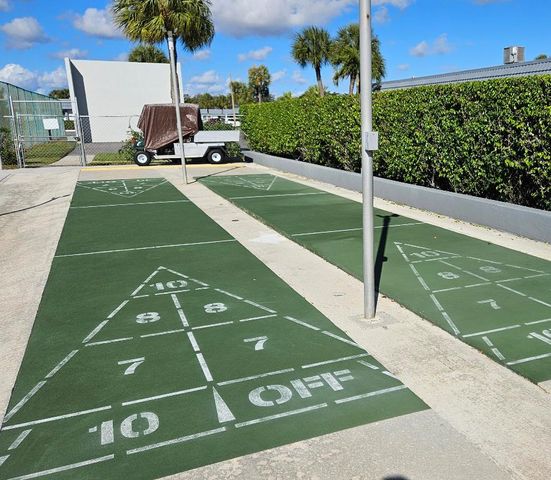 2886 Fernley Drive E 73, West Palm Beach, FL 33415