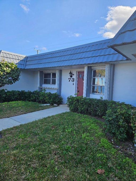 2886 Fernley Drive E 73, West Palm Beach, FL 33415