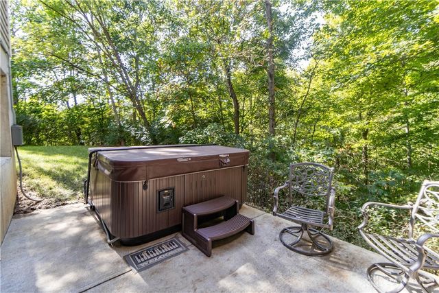 880 Sunrise Ridge Court, Maineville, OH 45039