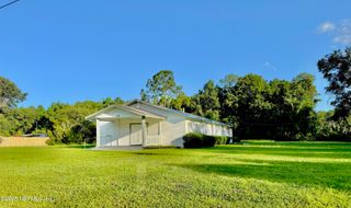 101 SESAME Street, Palatka, FL 32177