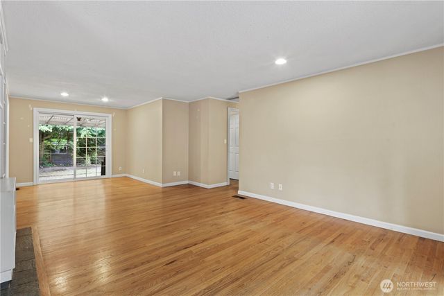 15415 64th Avenue NE, Kenmore, WA 98028