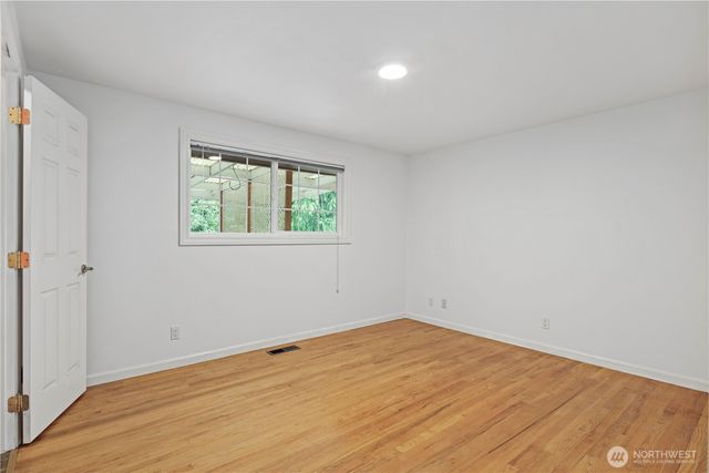 15415 64th Avenue NE, Kenmore, WA 98028