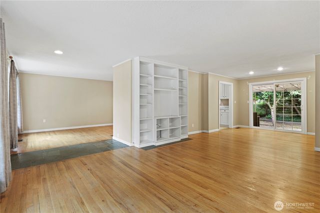 15415 64th Avenue NE, Kenmore, WA 98028