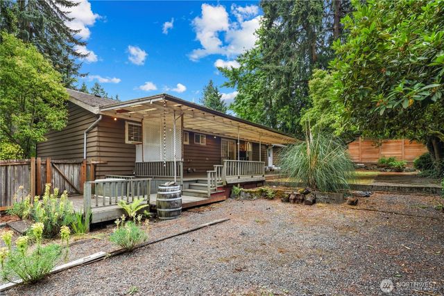 15415 64th Avenue NE, Kenmore, WA 98028